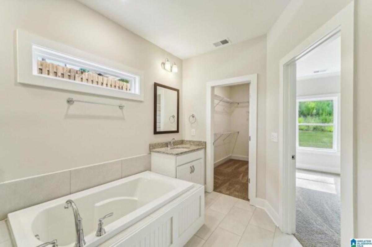 Дом с 4 спальнями в Бирмингем, США № 432529