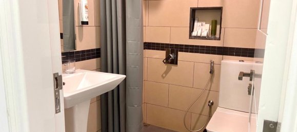 3 Schlafzimmer Villa in Al Jazirah Al Hamra, UAE, Nr. 22575 2