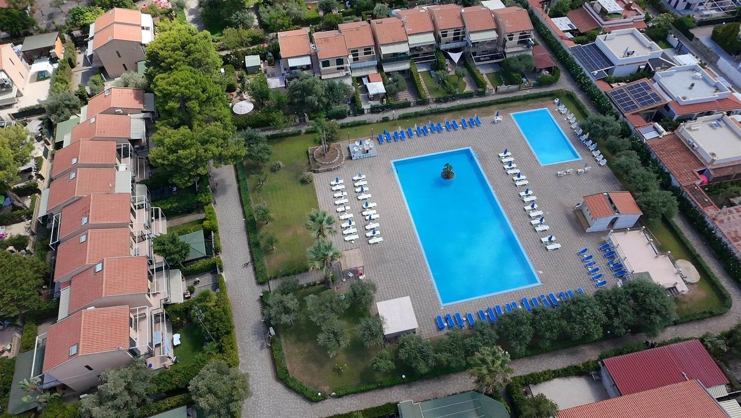 2-salle Villa à Campofelice di Roccella, Italy No. 285308