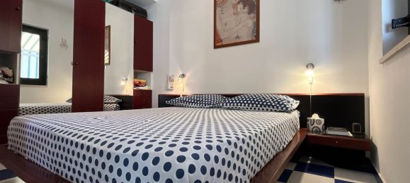 2-salle Villa à Campofelice di Roccella, Italy No. 285308 19