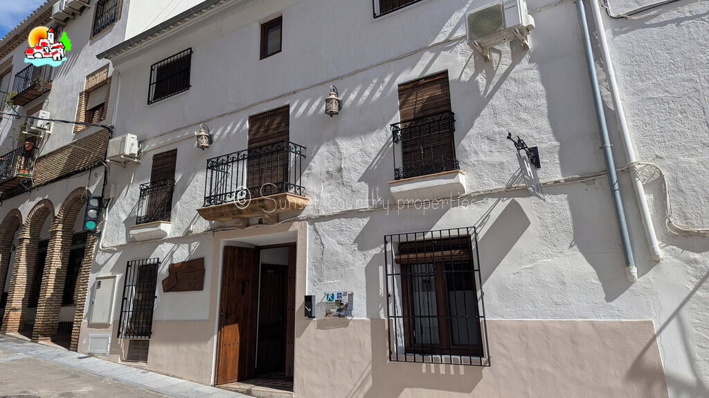 7 chambres Maison de ville à Iznajar, Spain No. 166999