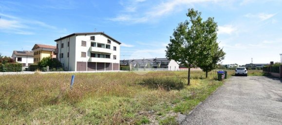 1500m² Land in Fidenza, Italy No. 379339 16