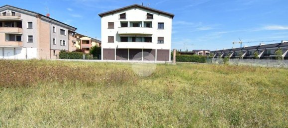 1500m² Land in Fidenza, Italy No. 379339 8