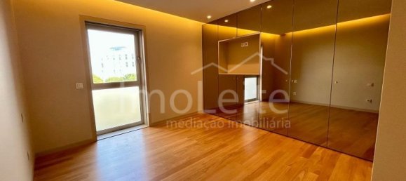 4 Schlafzimmer Wohnung in Vila do Conde, Portugal, Nr. 53495 11