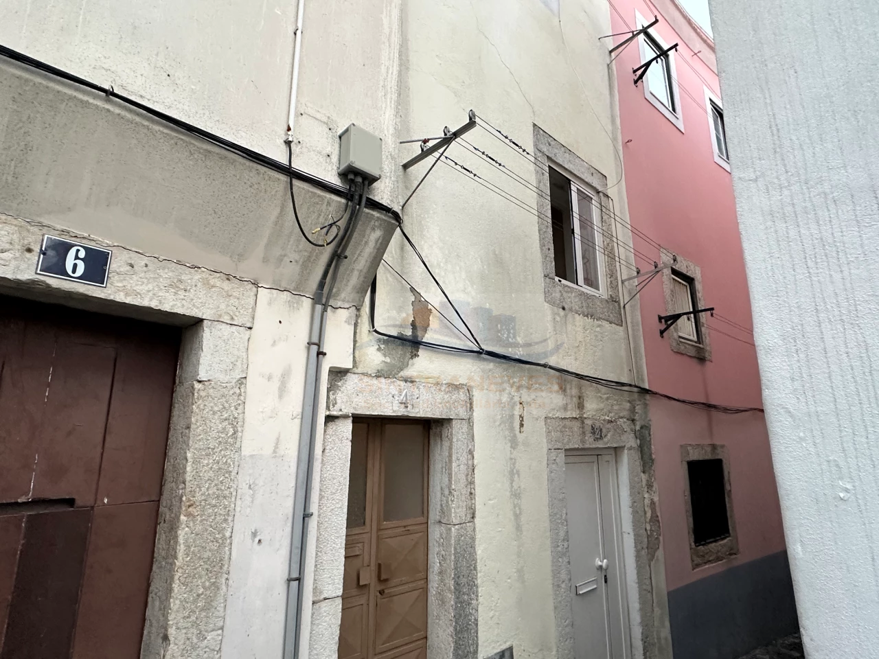 Bâtiment à Lisbon, Portugal 120m² No. 110645