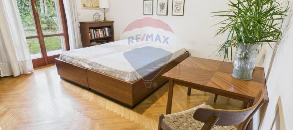 10 rooms Apartment in Rome, Italy No. 14799 18