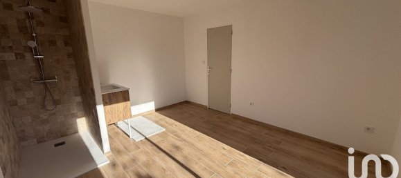 3 bedrooms House in Bresles, France No. 61223 8