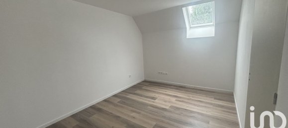 3 bedrooms House in Bresles, France No. 61223 4