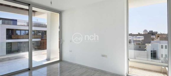 Квартира с 3 спальнями в Лимассол, Кипр № 18685 8