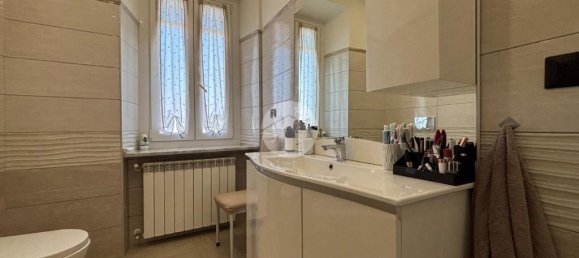 2 bedrooms Villa in Airasca, Italy No. 61101 24