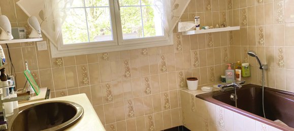 4 Schlafzimmer Haus in Luisant, France, Nr. 71717 32