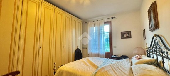 3 rooms House in Carmignano, Italy No. 124161 12