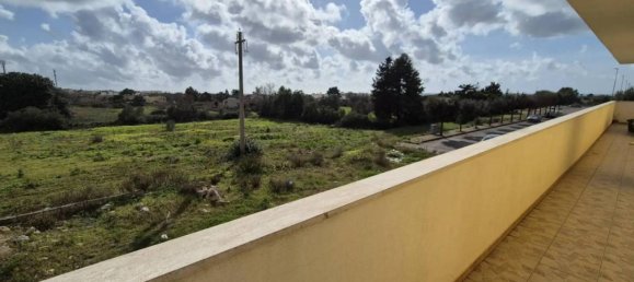 5 rooms Penthouse in Casarano, Italy No. 66090 6