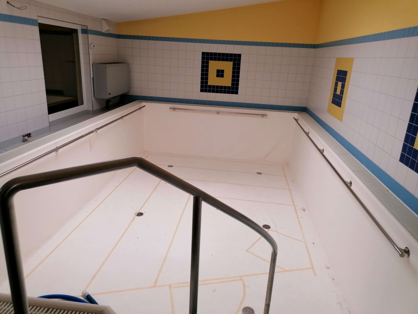  بناية في Zweibrucken, Germany 343متر مربع رقم 224548