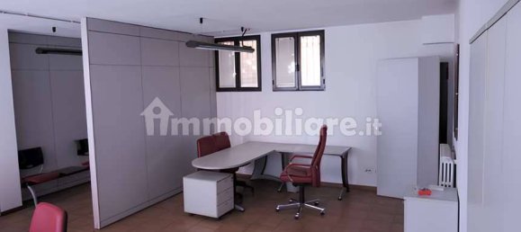 1-Zimmer Büro in Inzago, Italy, Nr. 56852 3