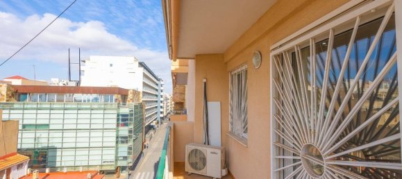 2 Schlafzimmer Doppelhaus in Torremolinos, Spain, Nr. 175773 29