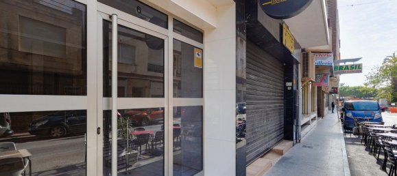 2 Schlafzimmer Doppelhaus in Torremolinos, Spain, Nr. 175773 32