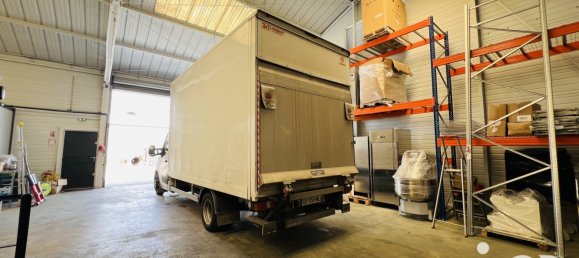 259m² Building in Villiers-en-Lieu, France No. 230808 7