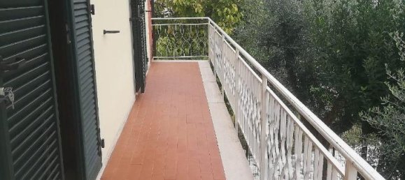 5 rooms Apartment in Massa, Italy No. 111114 18