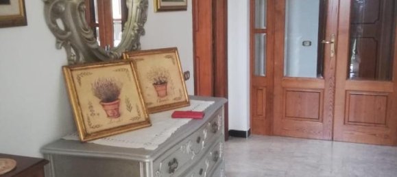 5 rooms Apartment in Massa, Italy No. 111114 5