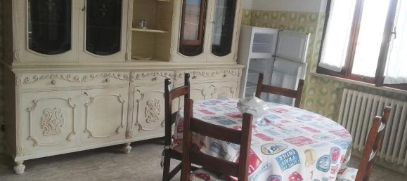 5 rooms Apartment in Massa, Italy No. 111114 9