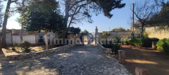 6 bedrooms Villa in Manduria, Italy No. 232245 26