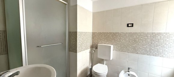 Apartamento de 2 divisões em Stezzano, Italy N.º 279608 5
