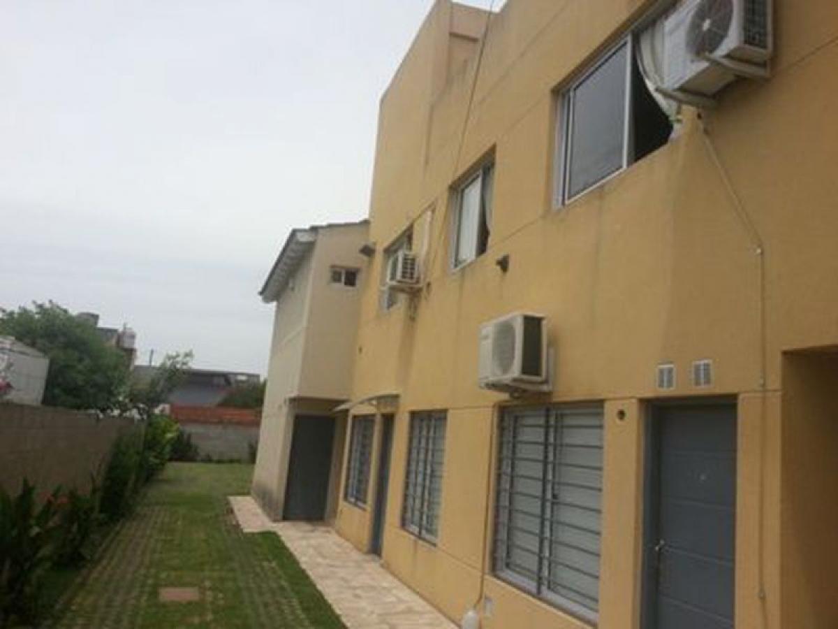 Квартира с 2 спальнями в Морон, Аргентина № 2486