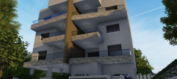 1 bedroom Apartment in Kato Polemidia, Cyprus No. 27652 5