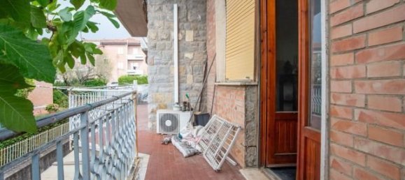 5 bedrooms Apartment in Siena, Italy No. 314400 14