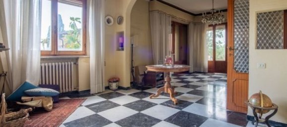 5 bedrooms Apartment in Siena, Italy No. 314400 7