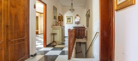 5 bedrooms Apartment in Siena, Italy No. 314400 6