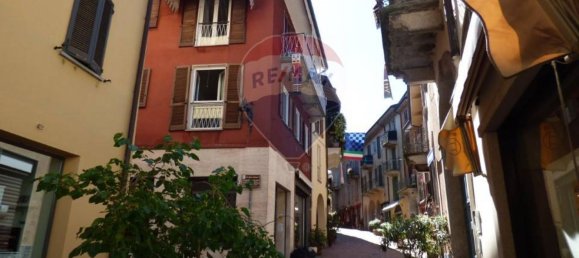 2 Schlafzimmer Wohnung in Luino, Italy, Nr. 148750 18