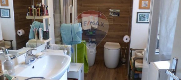 2 Schlafzimmer Wohnung in Luino, Italy, Nr. 148750 12