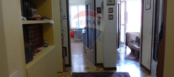 2 Schlafzimmer Wohnung in Luino, Italy, Nr. 148750 5