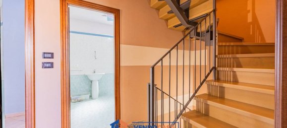 3 Schlafzimmer Haus in Cuneo, Italy, Nr. 273182 35