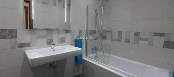 3 bedrooms Penthouse in Santa Venera, Malta No. 11276 7
