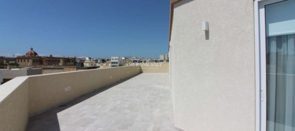 3 bedrooms Penthouse in Santa Venera, Malta No. 11276 9