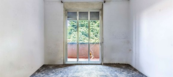 3غرفة شقة في Giussano, Italy رقم 261512 4