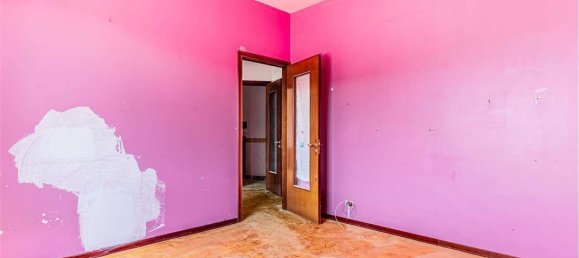 3غرفة شقة في Giussano, Italy رقم 261512 21