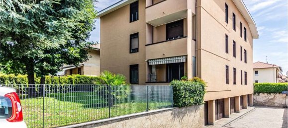 3غرفة شقة في Giussano, Italy رقم 261512 12