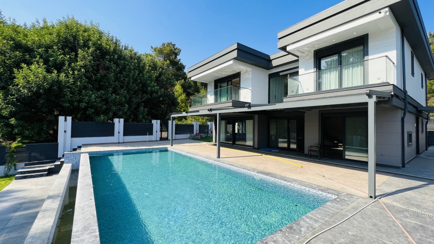 Villa T4 em Kemer, Turkey N.º 27806