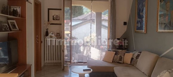 Квартира с 3 спальнями в Варесе, Италия № 293160 4