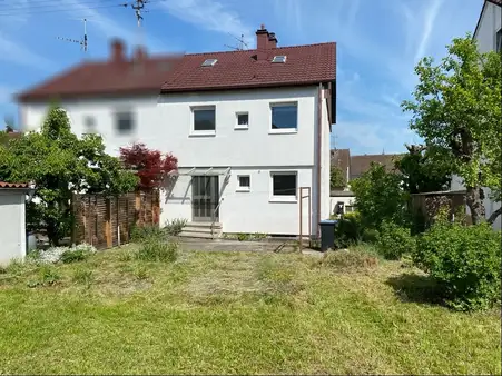 3 bedrooms Townhouse in Esslingen, Germany No. 63963