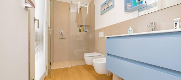 10 rooms Villa in Bergamo, Italy No. 22159 56