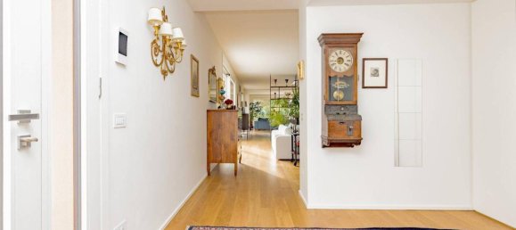 10 rooms Villa in Bergamo, Italy No. 22159 25