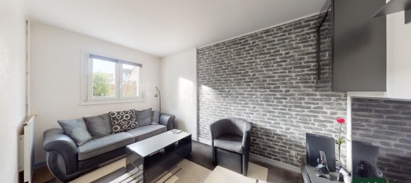 3 bedrooms House in Chartres, France No. 78608 11