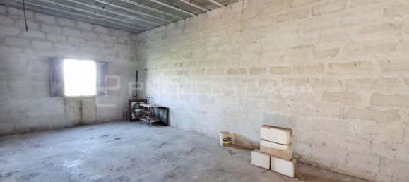 3-Zimmer Haus in Cutrofiano, Italy, Nr. 89453 8