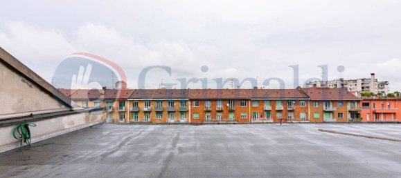 5 غرف نوم بانتهاوس في Milan, Italy رقم 260714 7