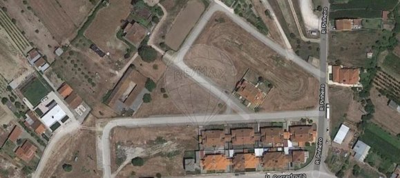 336m² Land in Casal Comba, Portugal No. 85724 2